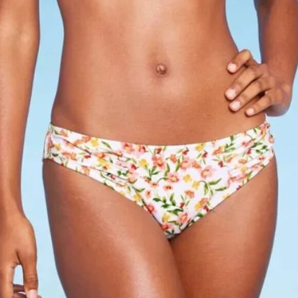 Shade & Shore Other - NWT Women's Shirred Side Bikini Bottom - Shade & Shore Floral Print